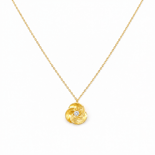 Beyaz fonda Vireona dokulu çiçek uçlu beyaz zirkon taşlı rodyum gold kaplamalı 925 ayar gümüş kolye
