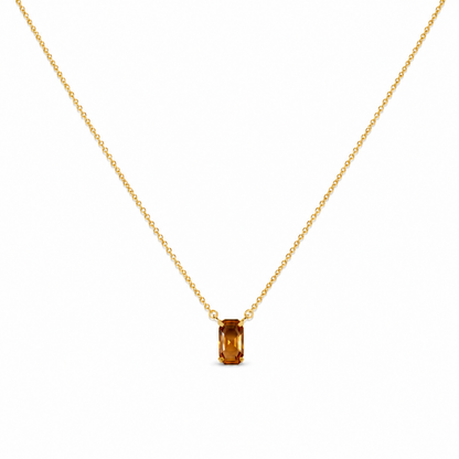 Beyaz fonda Alviera bal rengi dikdörtgen Swarovski taşlı gold 925 ayar gümüş kolye
