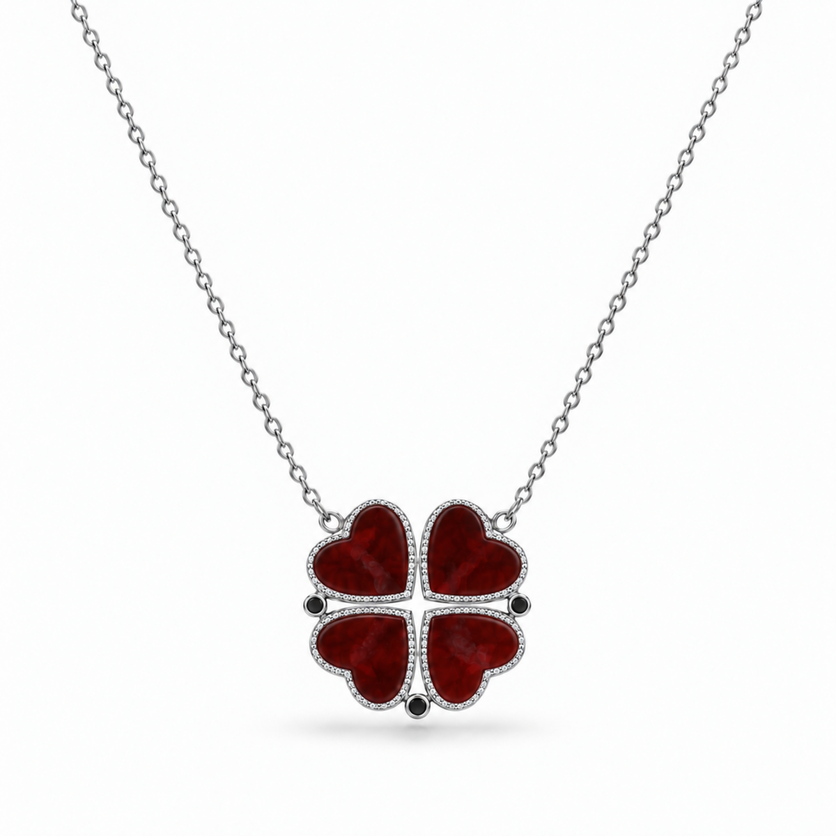 Clovia Red Kolye